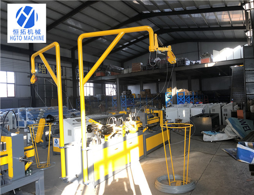 4m Breedteketen Verbindingsomheining Weaving Machine, Motor ISO Diamond Fence Making Machine